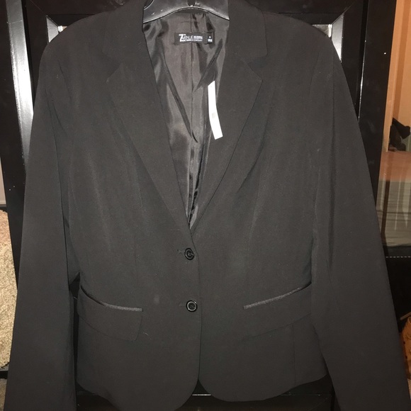 Jacket - Picture 2 of 2